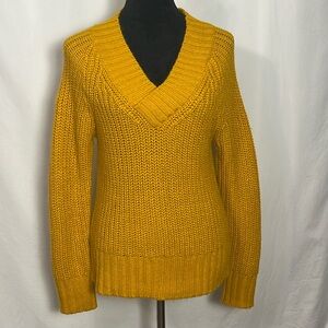 A.N.A. V-neck sweater , mustard color , shaker knit XS
